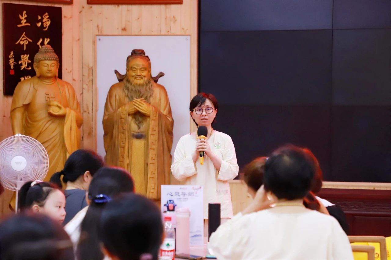 做最真實(shí)的自己，不要去做別人！