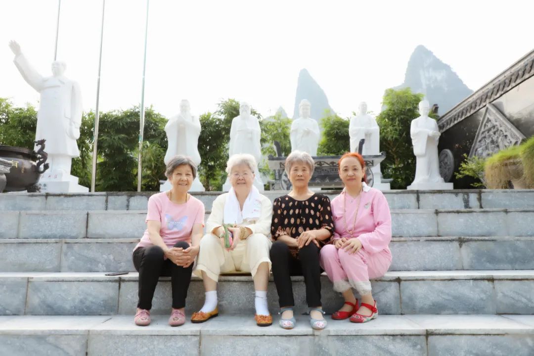 生命覺(jué)醒，做一個(gè)喜悅、自在的老人！